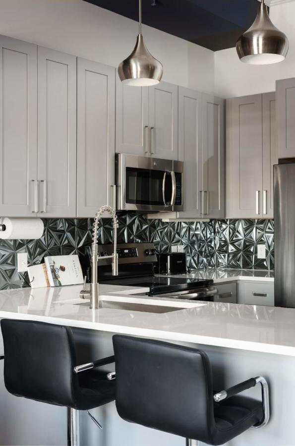 Frontdesk Modern 1 Bedroom Apt With Rooftop Lounge Saint Louis Exterior foto